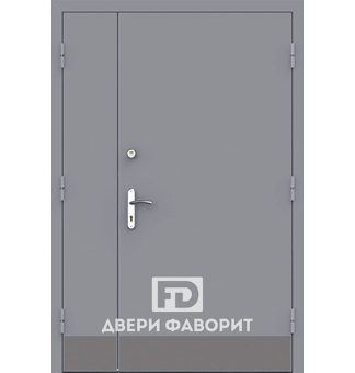 дверь с цинкогрунтом для подъезда, оборудована отбойником