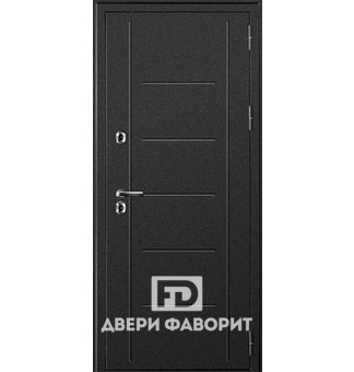 дверь утеплённая металлическая с терморазрывом отделана цинкогрунтом и мдф