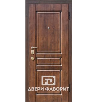 стальная дверь отделана мдф панелью под дерево