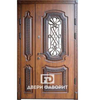двустворчатая парадная дверь с кованым элементом и овальным стеклом