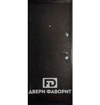 дверь уличная для стандартного проема с цинкогрунтом